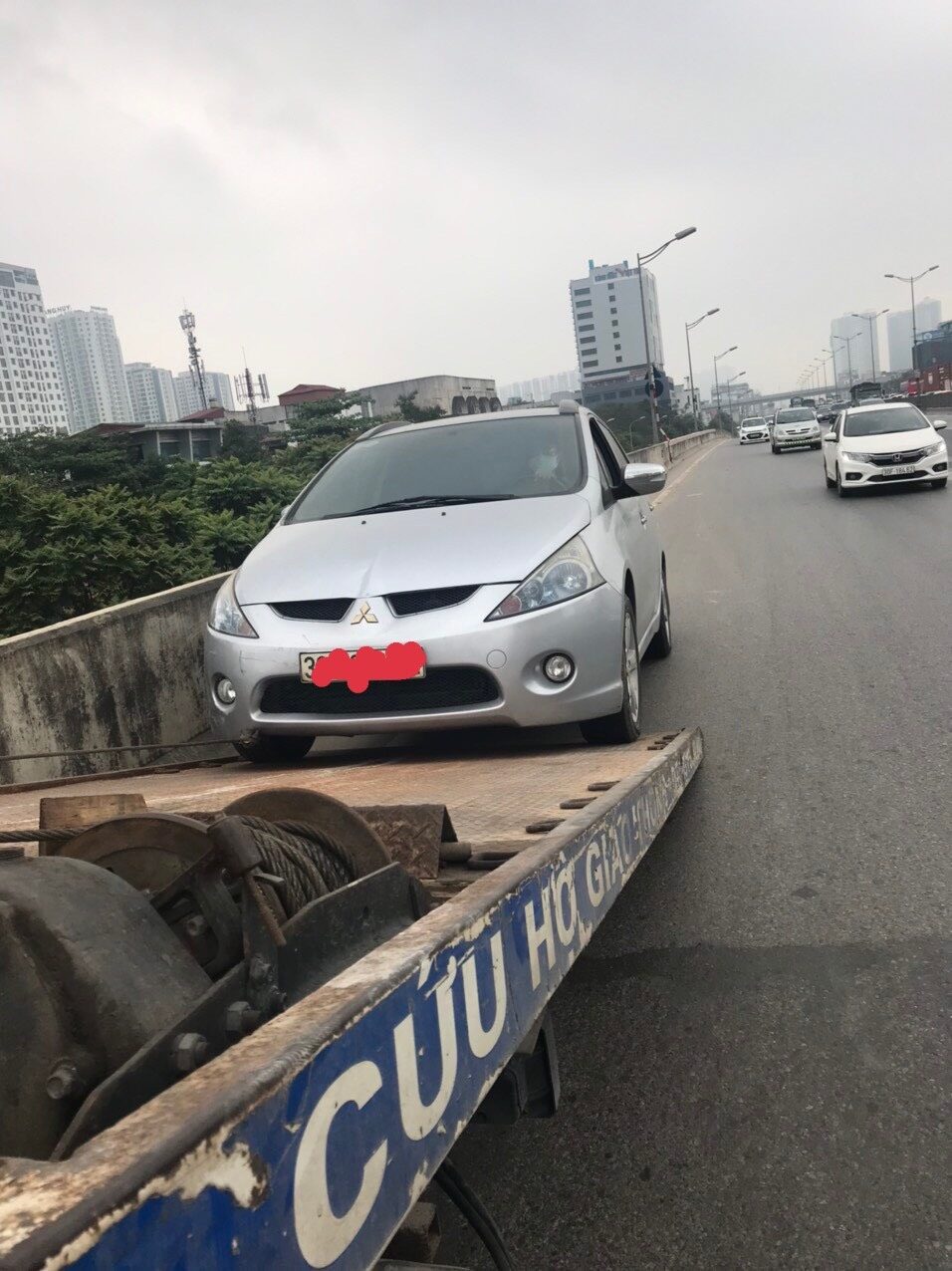 Cứu hộ ô tô Cầu Giấy